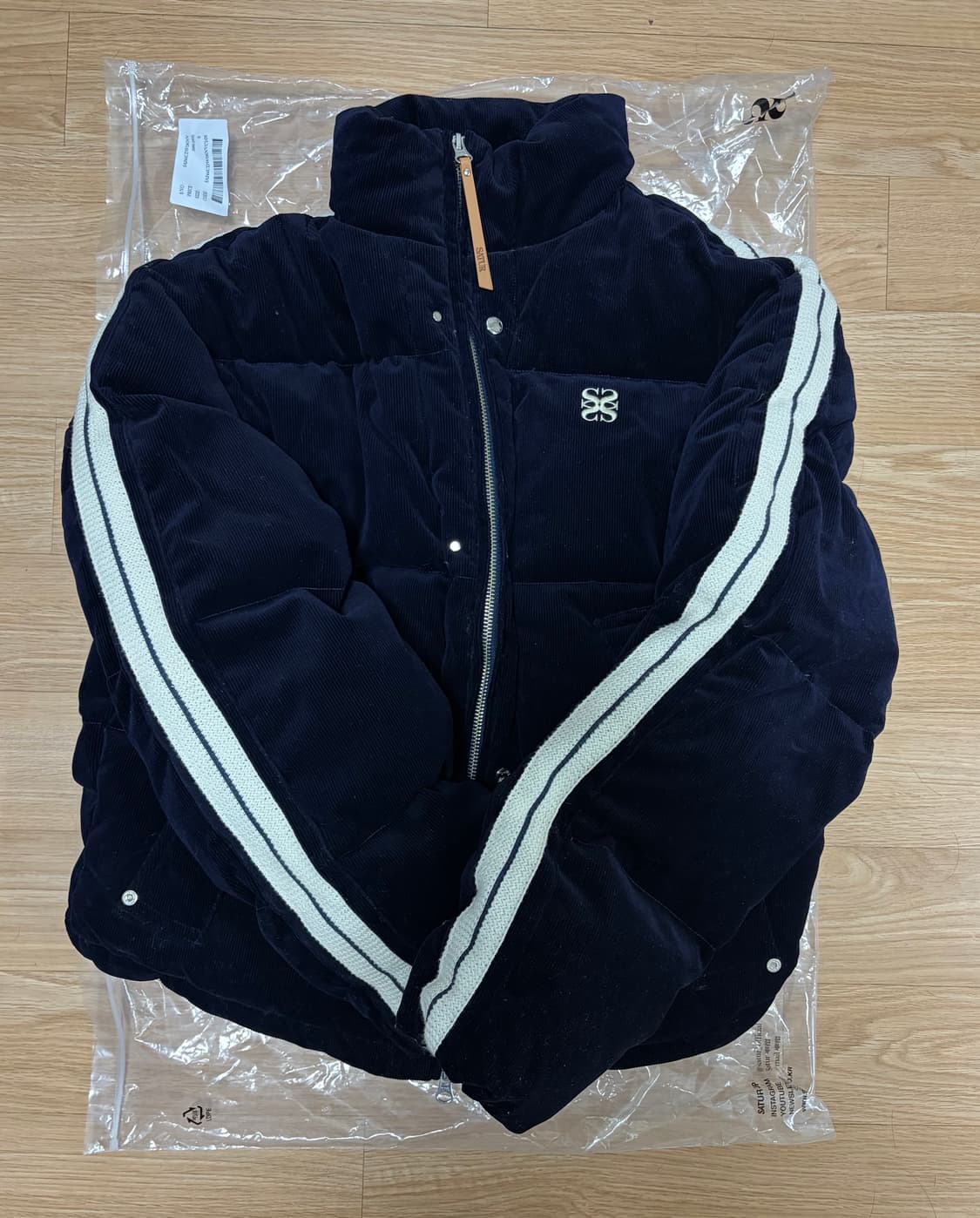 세터 로턴 코듀로이 덕다운 패딩 네이비 새상품급 S 상품이미지4