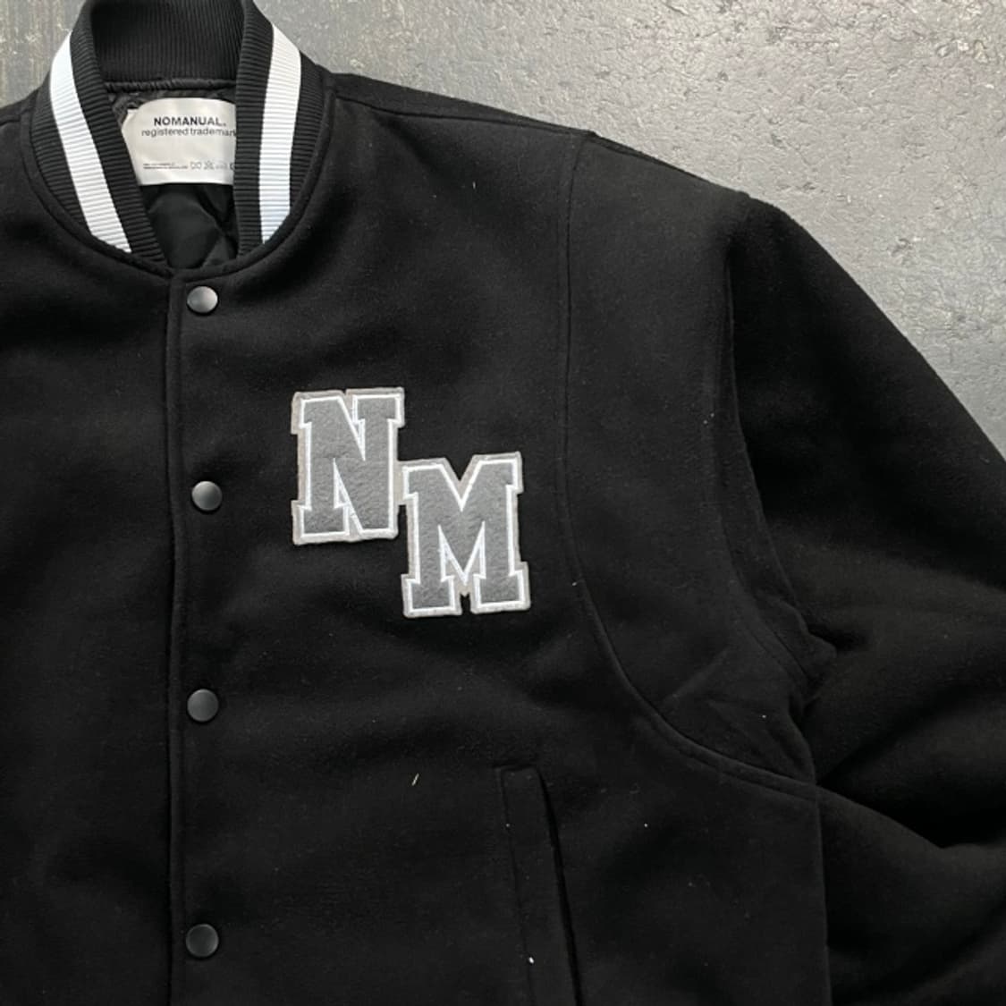 100 노매뉴얼 바시티 자켓  상품이미지2