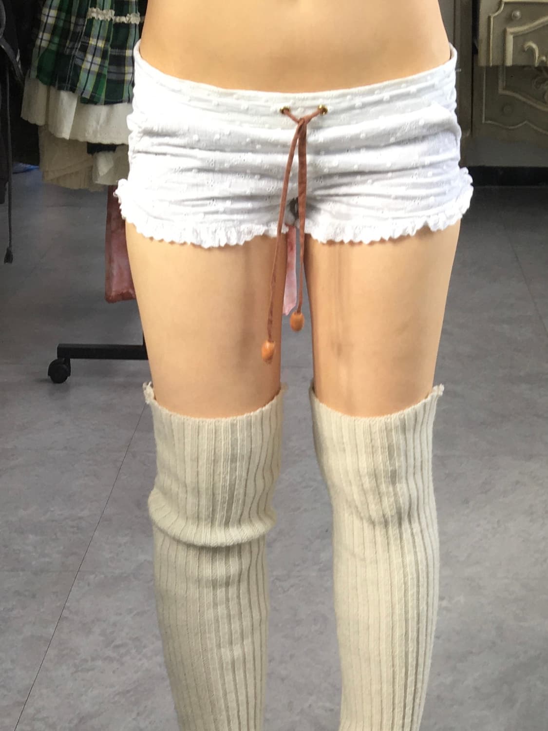 Punching pattern short 상품이미지4