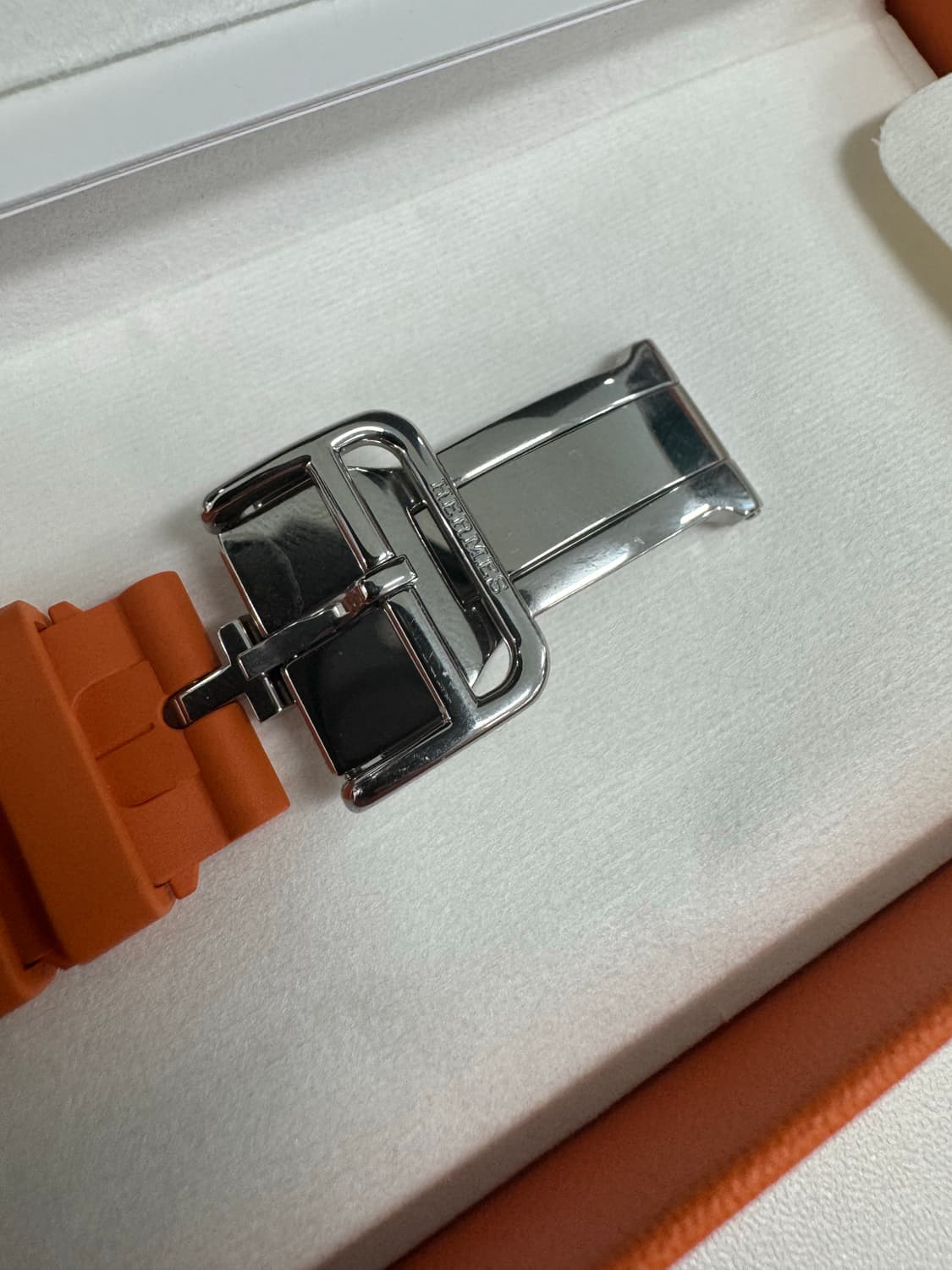 에르메스 킬림 오랑쥬 42mm 판매합니다. 상품이미지2