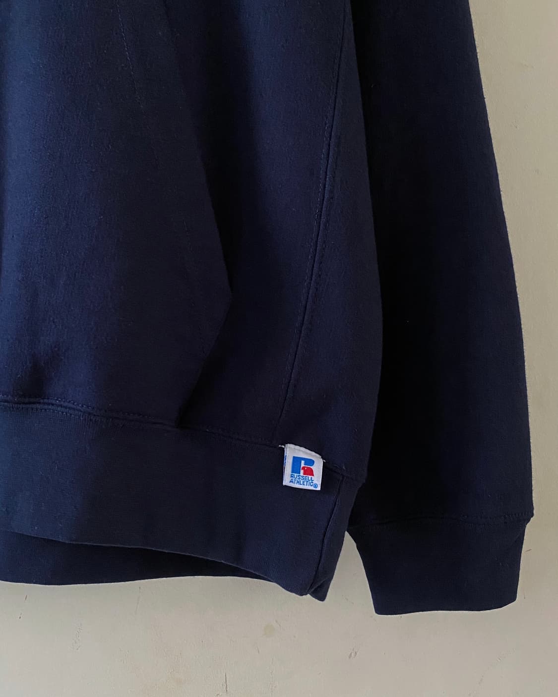 러셀 로고 네이비 후드티 상품이미지6