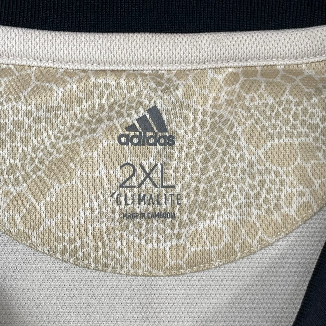 아디다스 맨유 2XL 유니폼 상품이미지3