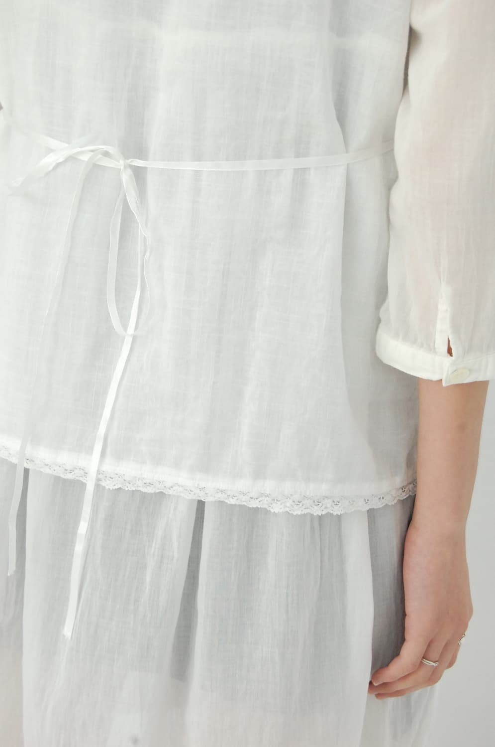 Hemwork linen frill vest 상품이미지4