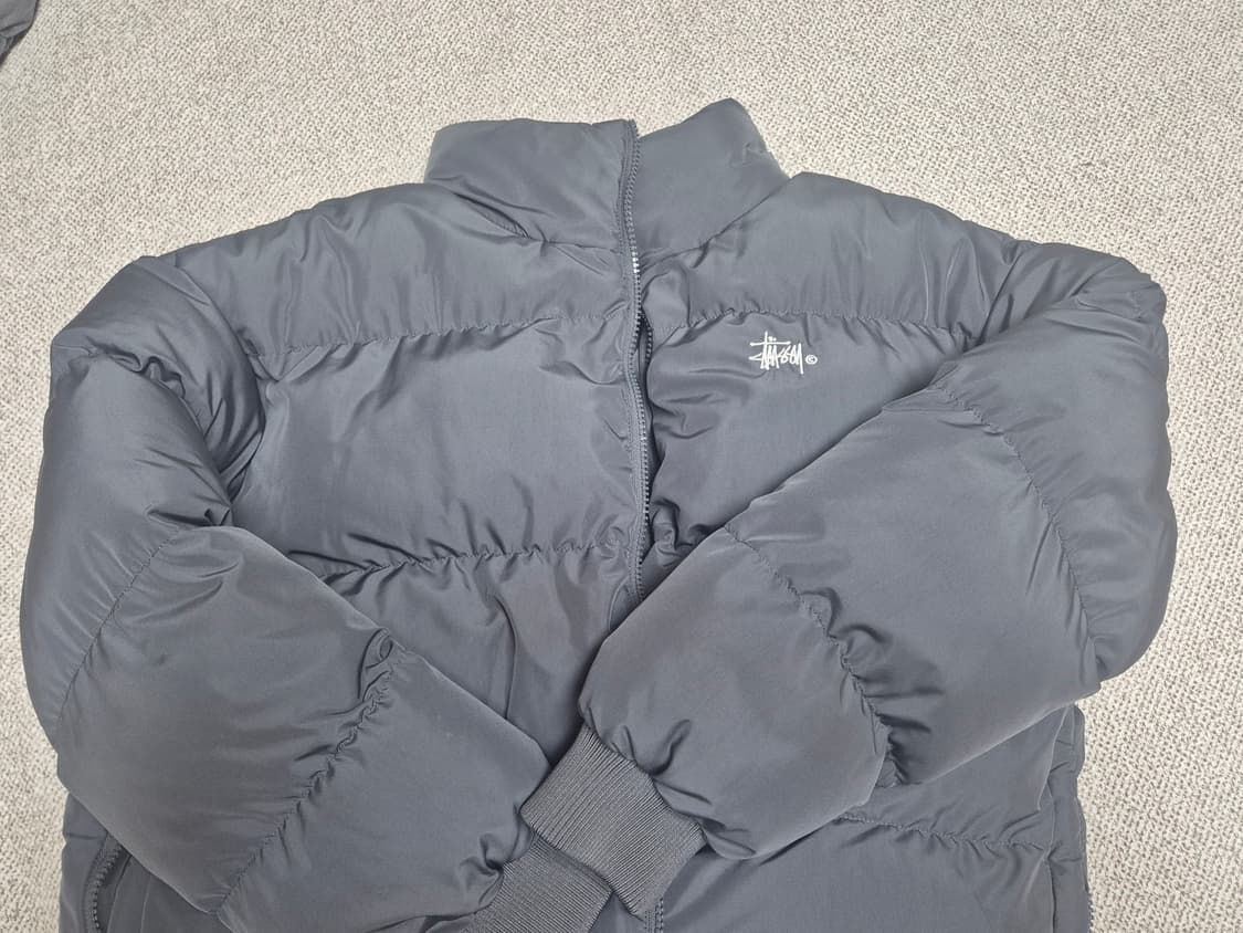 스투시 패딩 상품이미지1