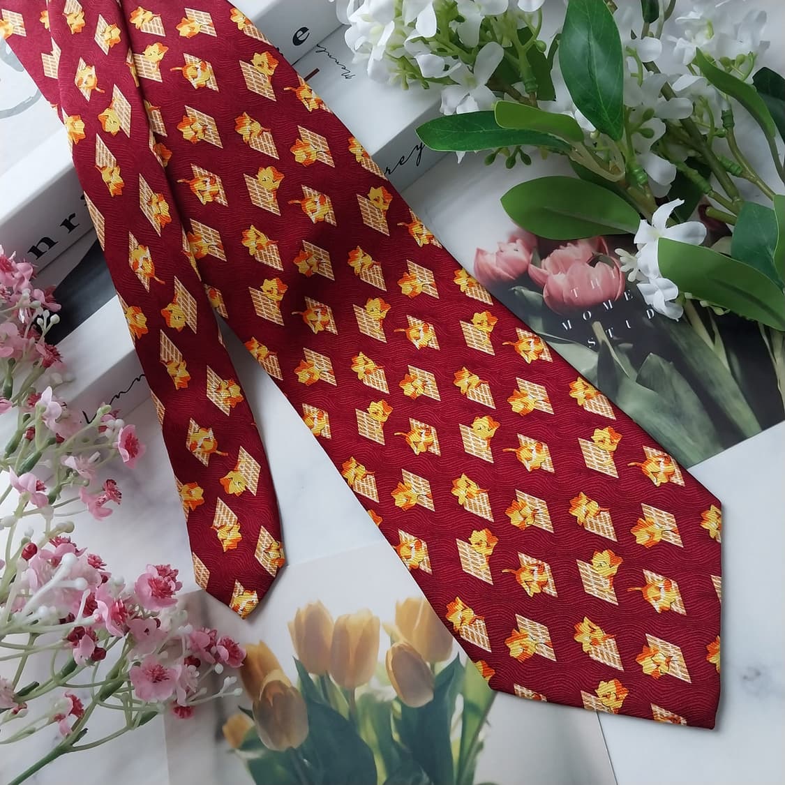 발렌티노 실크 와인 플라워 자카드 넥타이 9.9cm A+등급 K1482
 상품이미지2