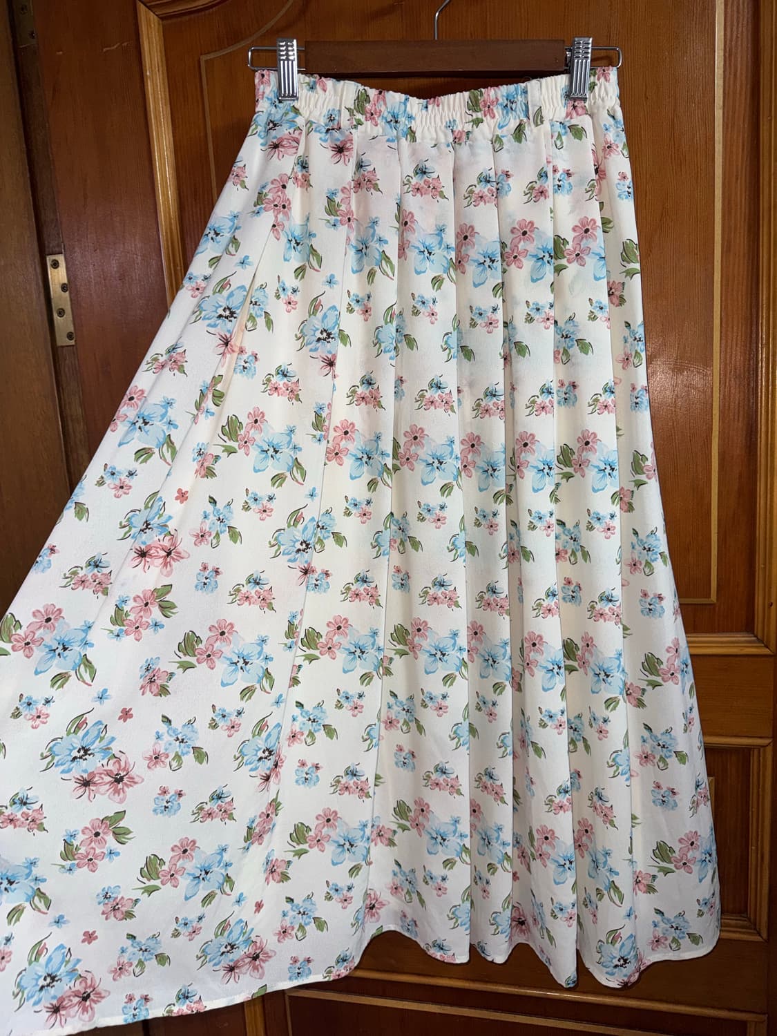 파스텔 핑크 스트라이프 티셔츠 & 플라워 가든 스커트 세트 상품이미지5