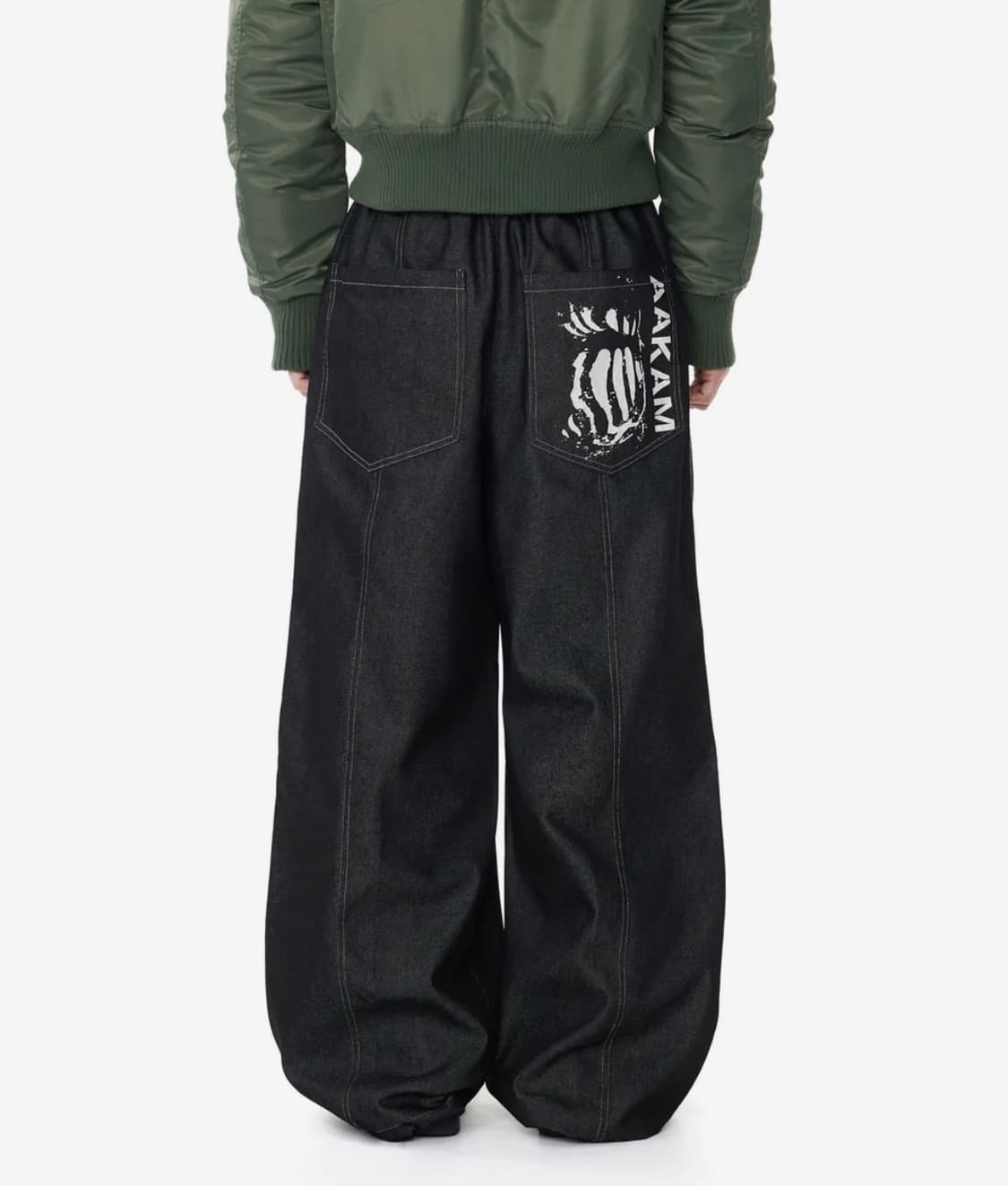 아캄 Knee Pin-tuck Printed Denim Pants 상품이미지1