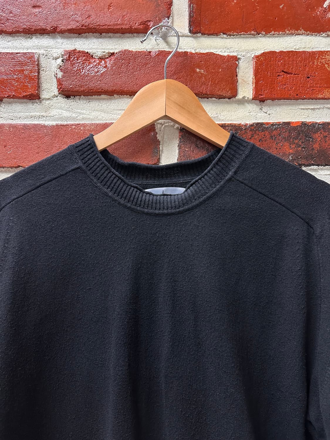 (XXL)스톤아일랜드 와펜 커프스 니트 블랙 상품이미지2