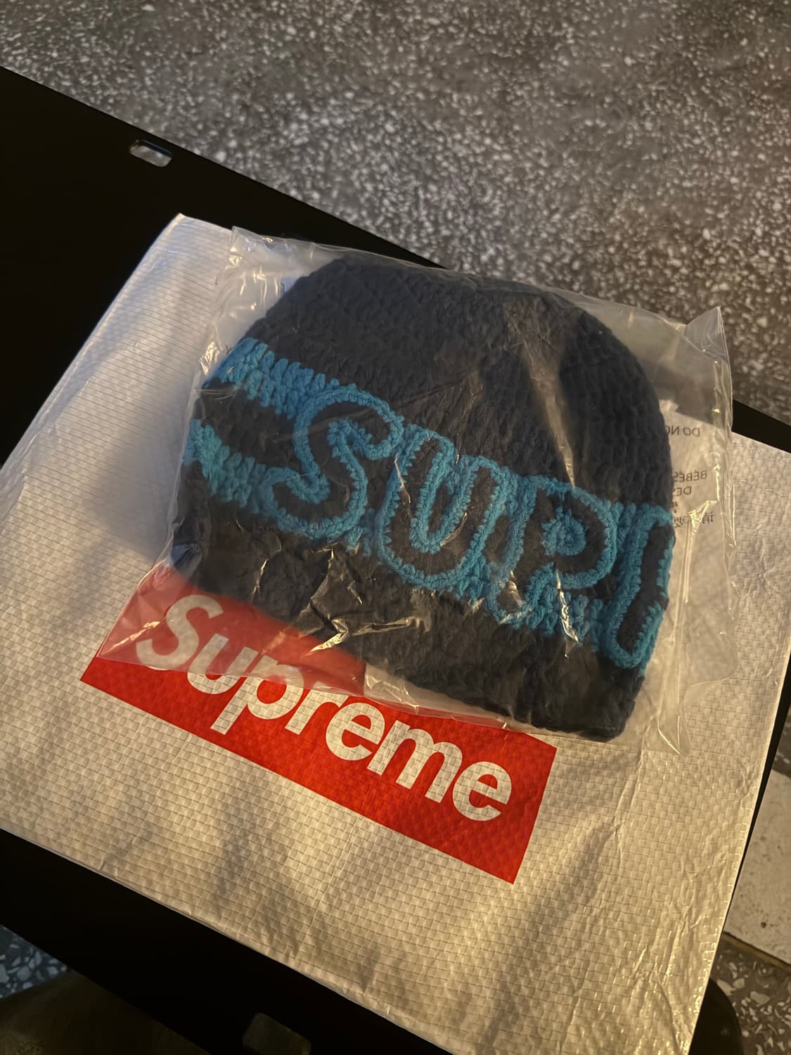 슈프림 크로셰 블루 새상품 상품이미지1