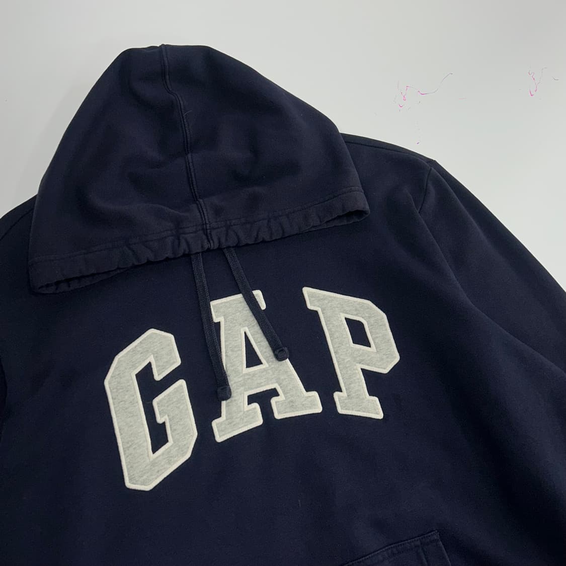 GAP 갭 그레이 로고 네이비 후드티 상품이미지4