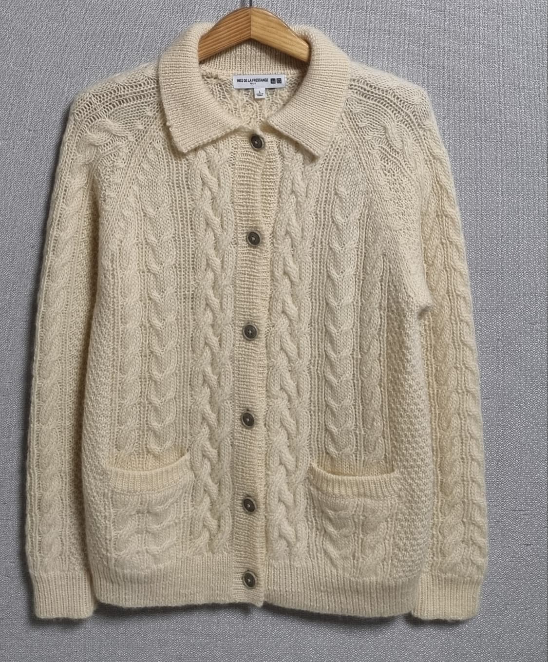 L ) 유니클로 X 아네스 데 라 프라상쥬 울100% 꽈배기 니트 가디건 상품이미지1