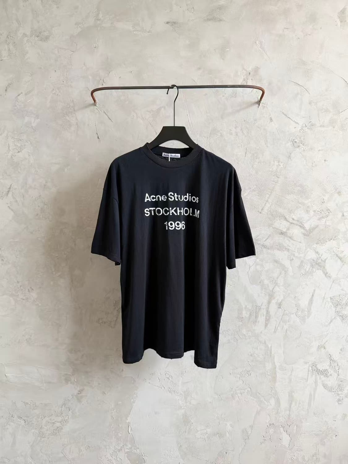 아크네 스튜디오 로고 티셔츠 페이드 상품이미지1