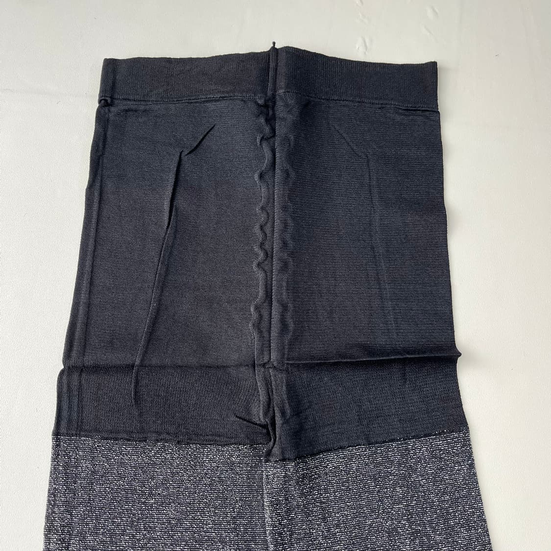 유니클로 블랙 실버펄 80데니어 레깅스 상품이미지4