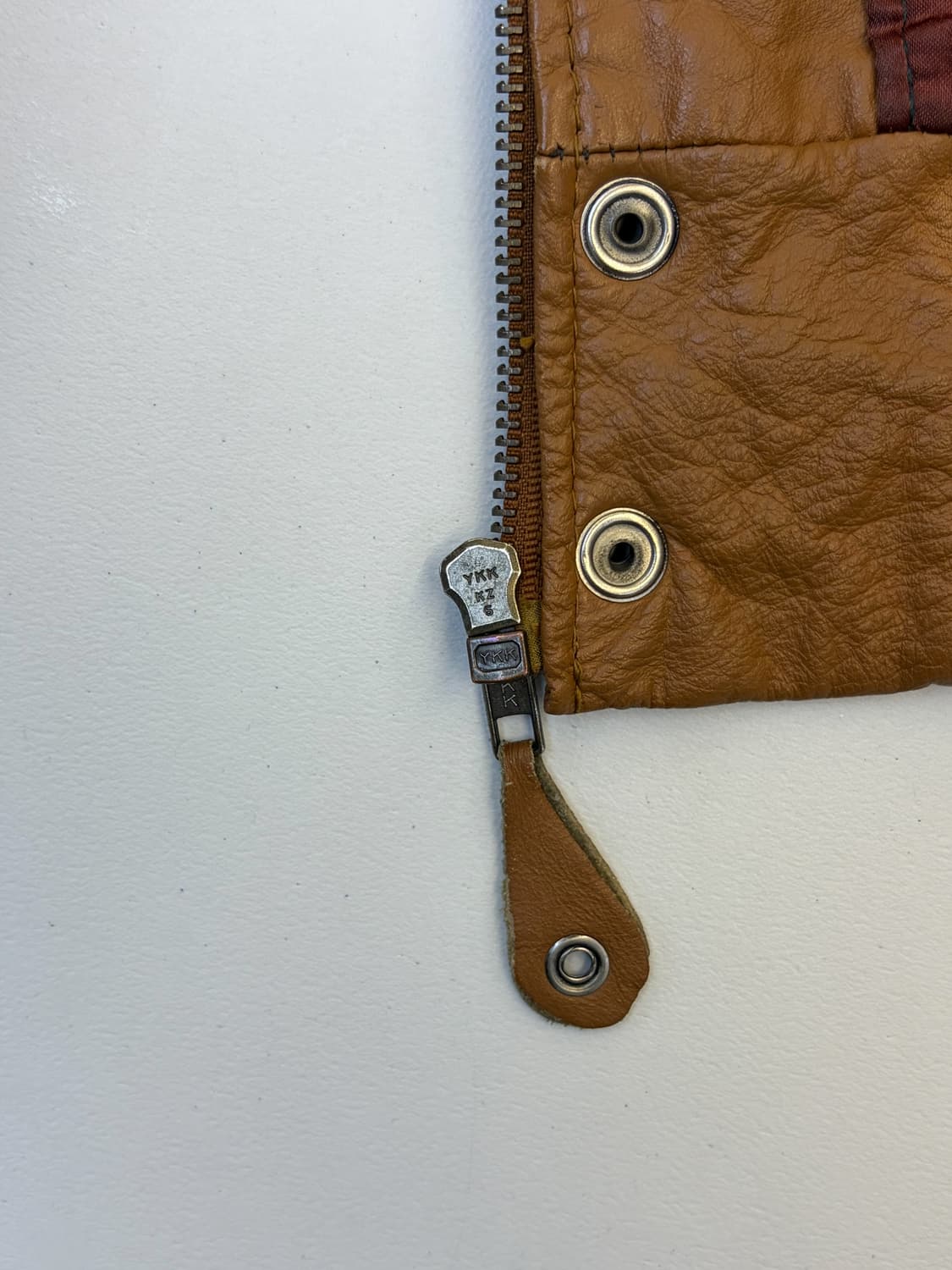 이글 패스 90s 레더 코튼 봄버 자켓 상품이미지5