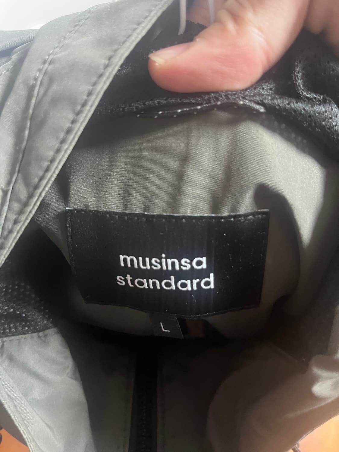 무신사 스탠다드 시티 레저 멀티 포켓 윈드브레이커 재킷 [머드 그레이] 상품이미지7