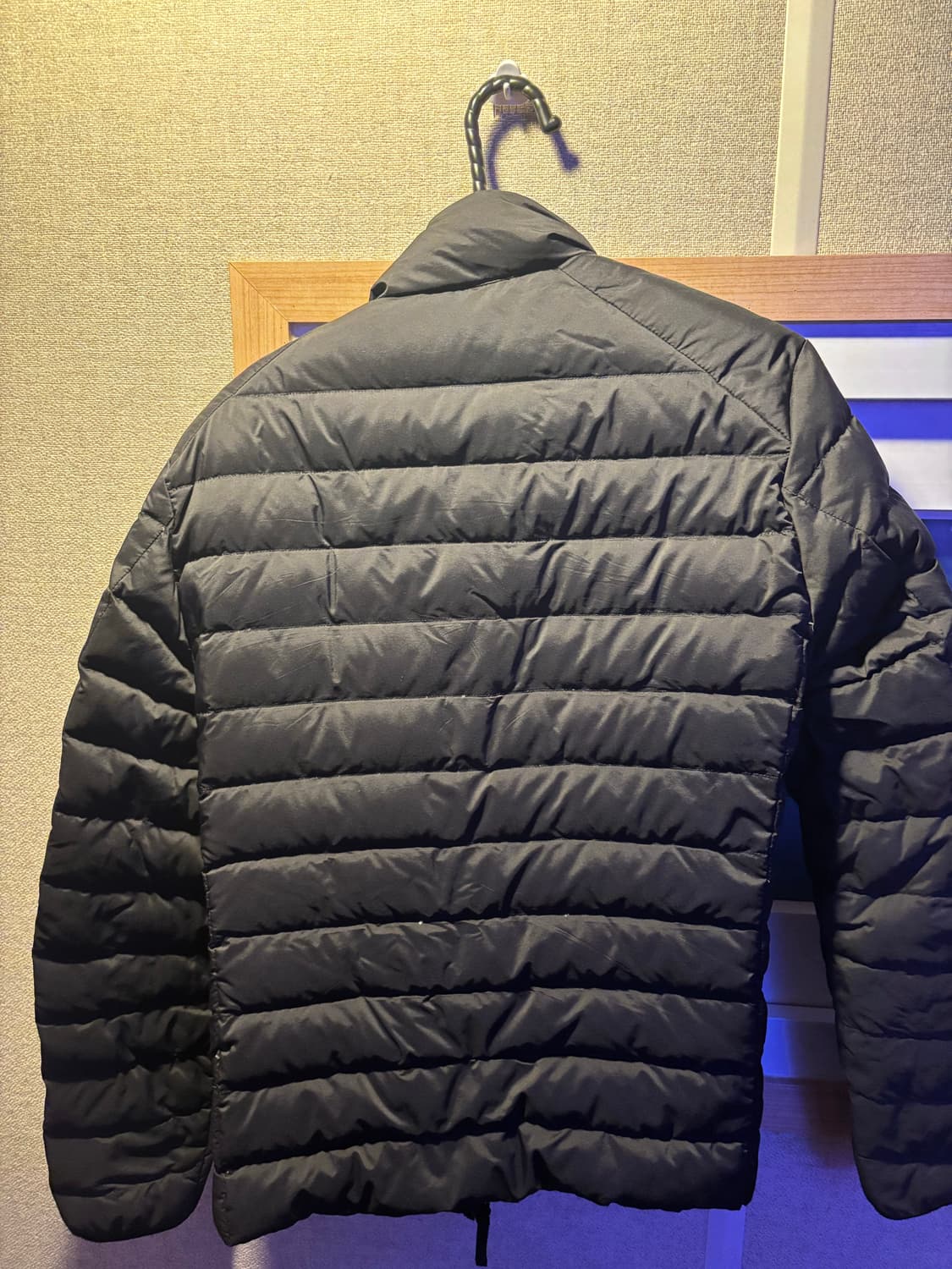 유니클로 경량패딩 상품이미지2