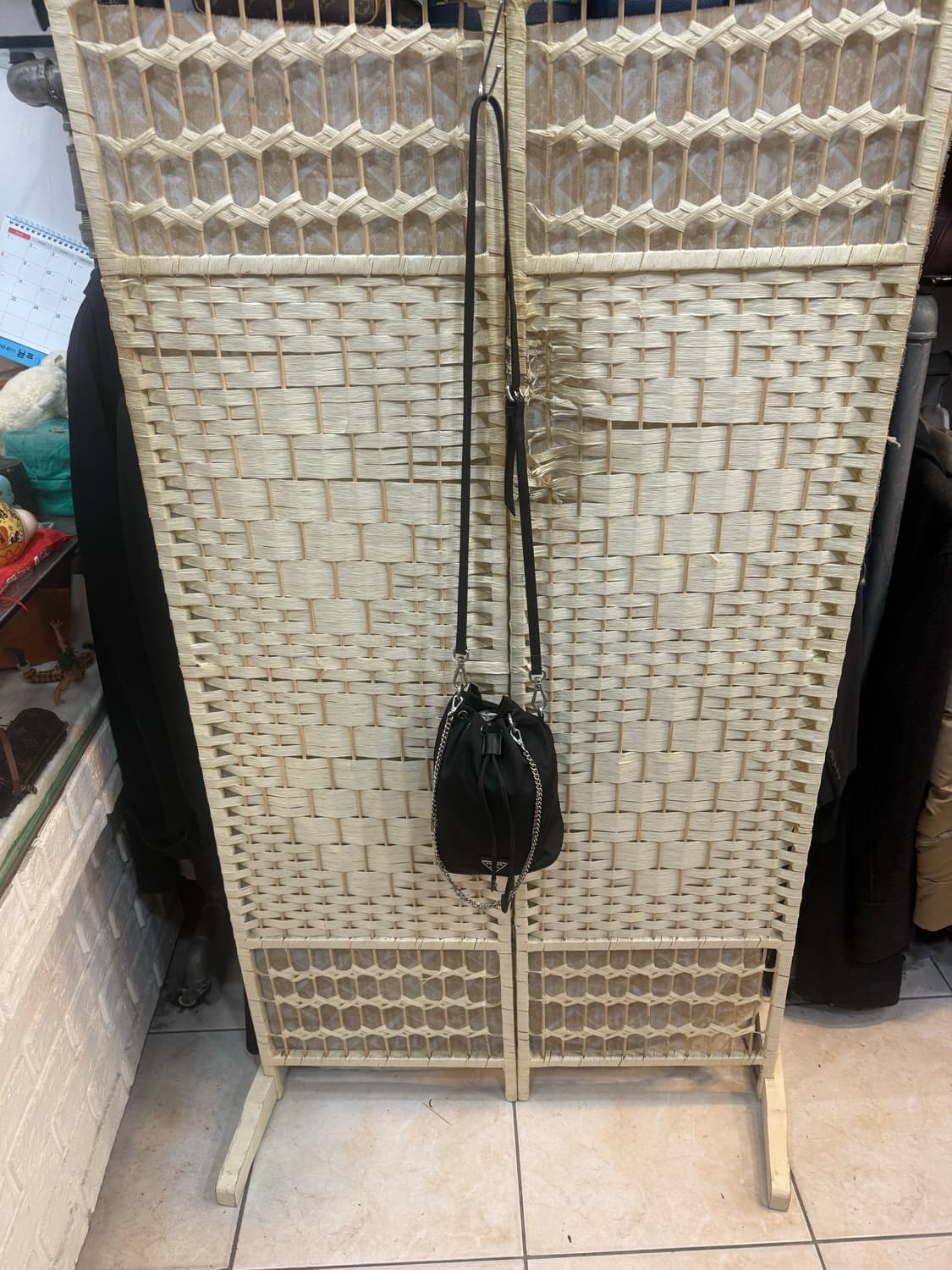 정품 프라다 나일론 파우치 버킷백 팝니다 상품이미지1