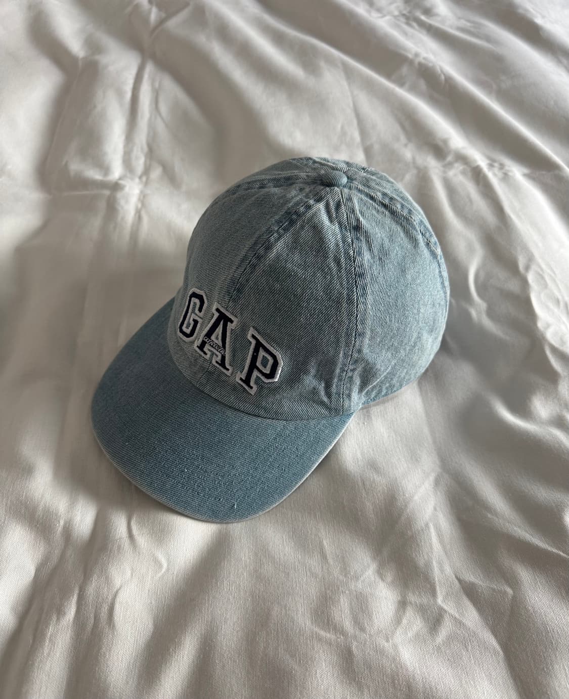 올드갭 라이트 데님 볼캡 상품이미지1