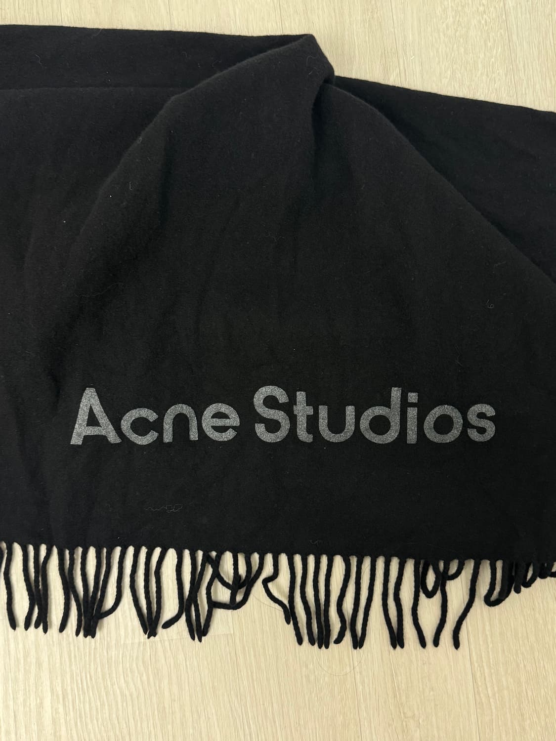 아크네 머플러 상품이미지3