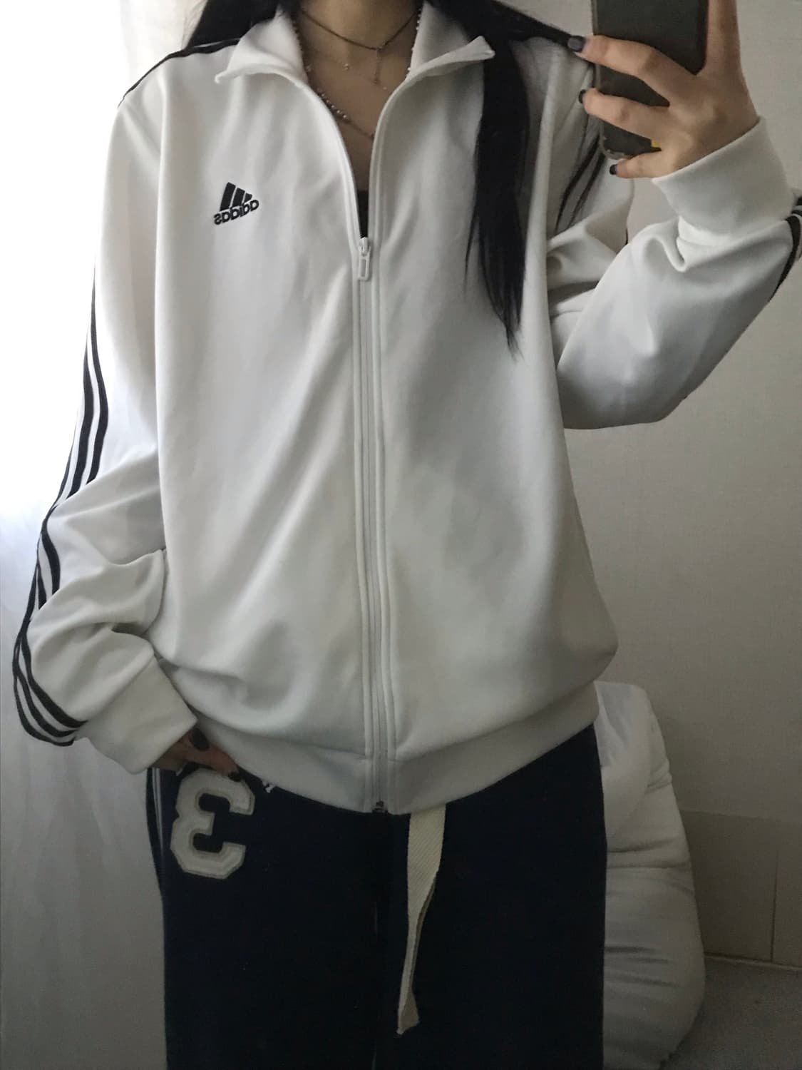 아디다스 검흰 져지 상품이미지1