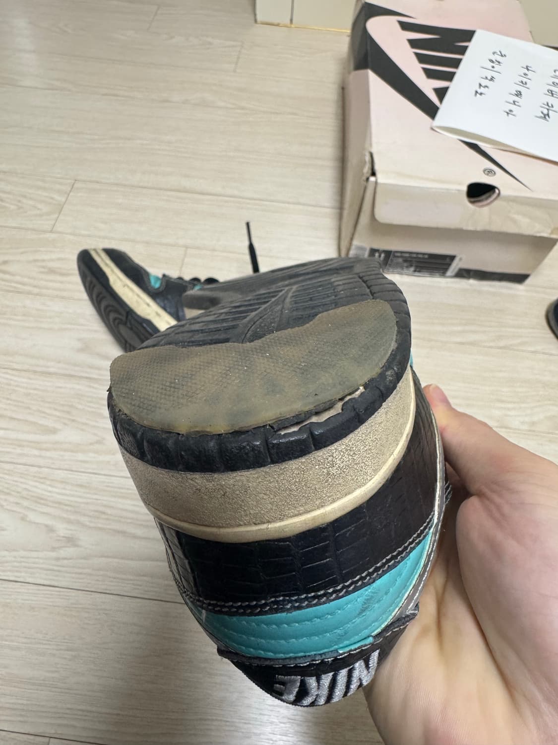 나이키 SB 티파니 덩크 로우 290 상품이미지5