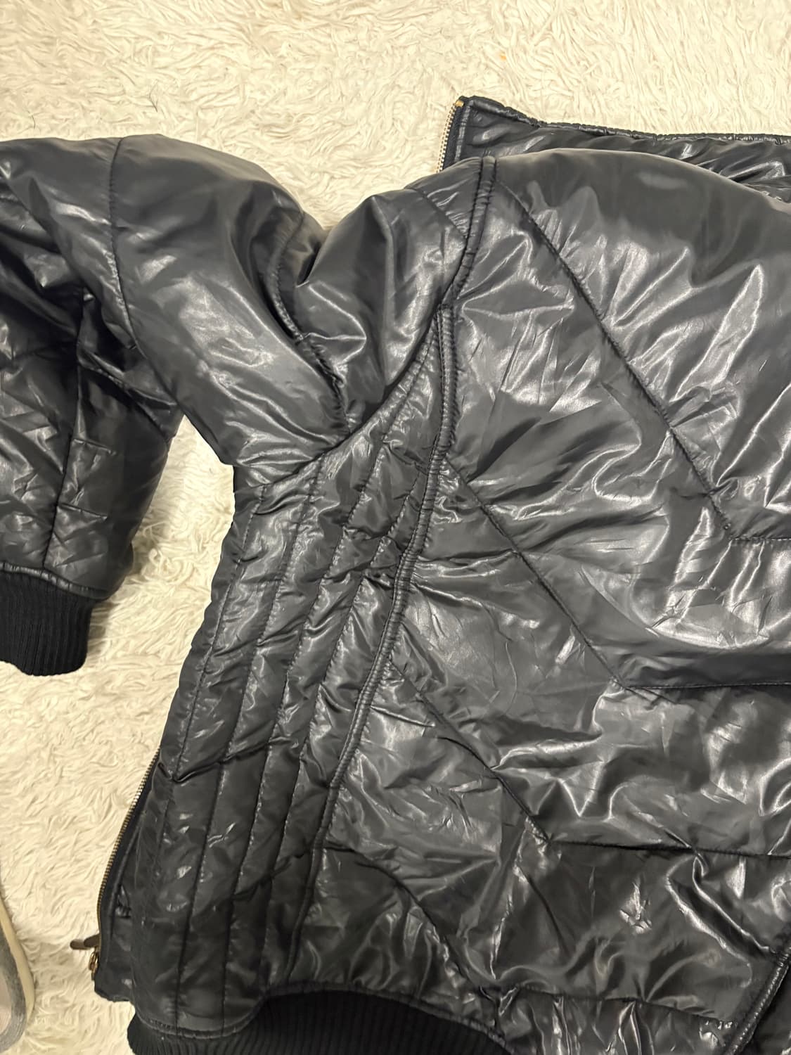 [L] Von Dutch 유광 검정 패딩 집업 자켓 상품이미지5