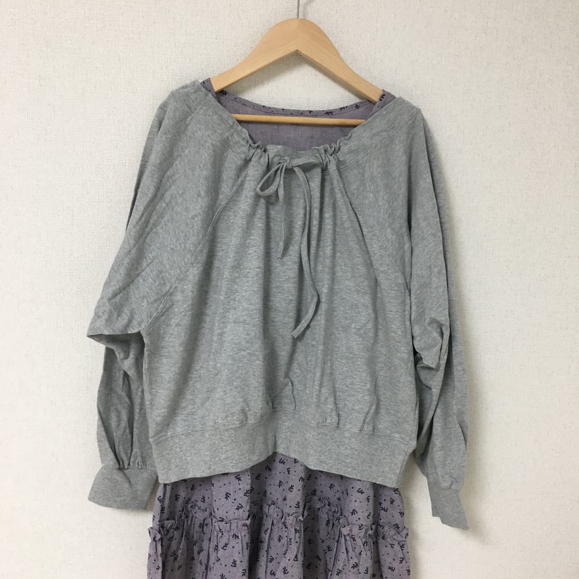 (새상품) 그레이 오프숄더 상품이미지3