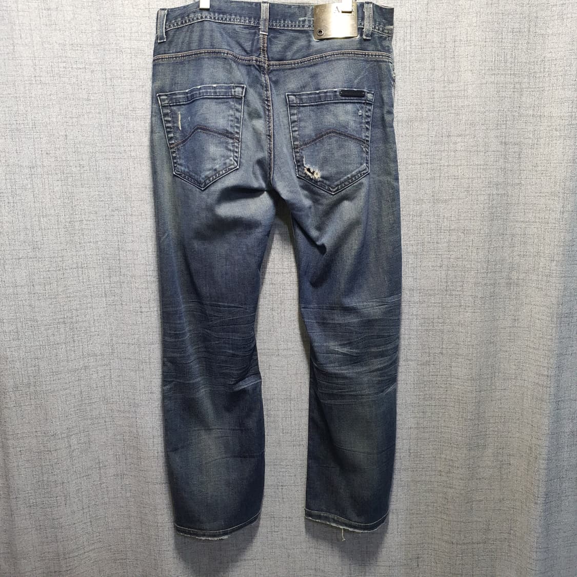 아르마니 익스체인지 데미지 워싱 데님 청바지  상품이미지2