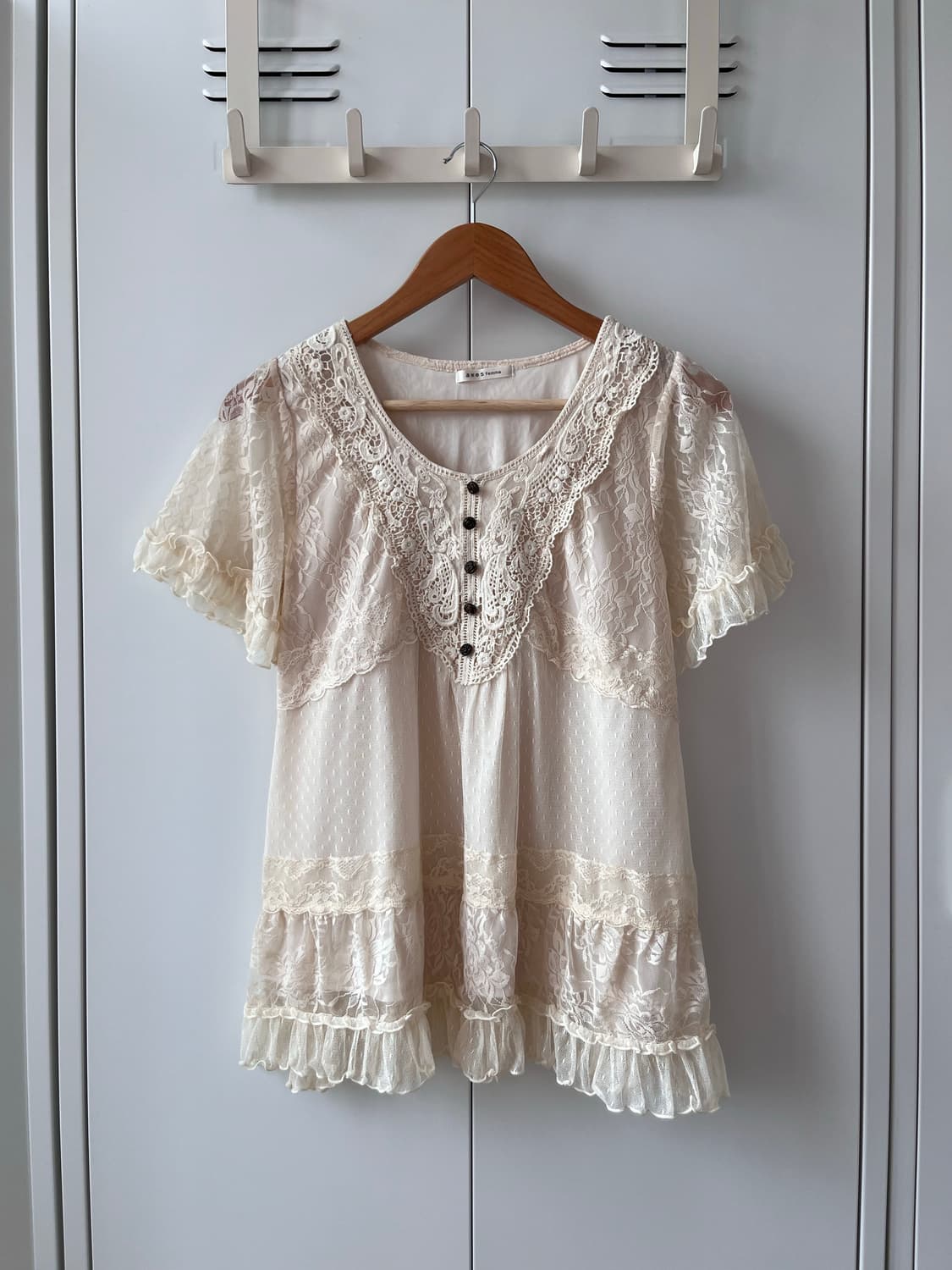 엑시즈팜 axes femme 장미 레이스 블라우스 상품이미지3