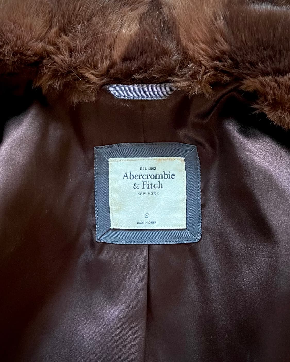 2000s Abecrombie & Fitch Brown Fur Coat 상품이미지5