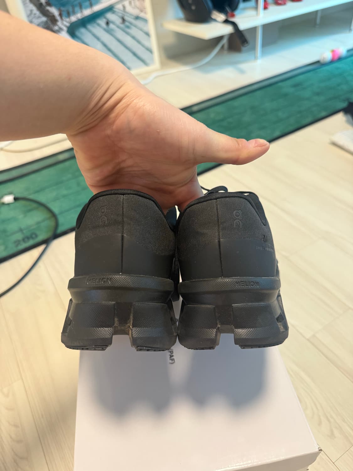 온 러닝 X 파프 콜라보 클라우드몬스터 2 블랙 마그넷 260 상품이미지3