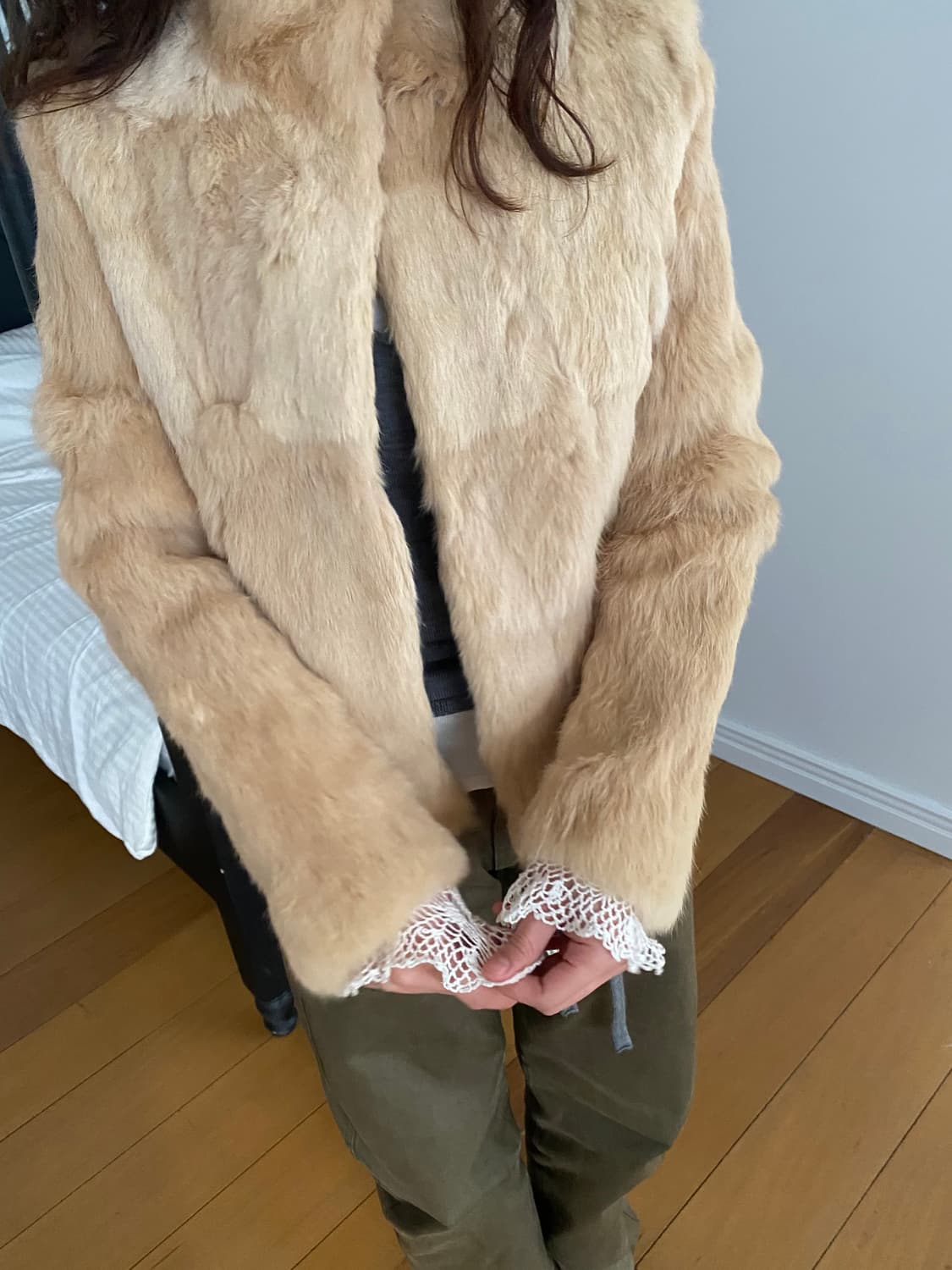 모르간 베이지 래빗퍼 재킷 상품이미지9