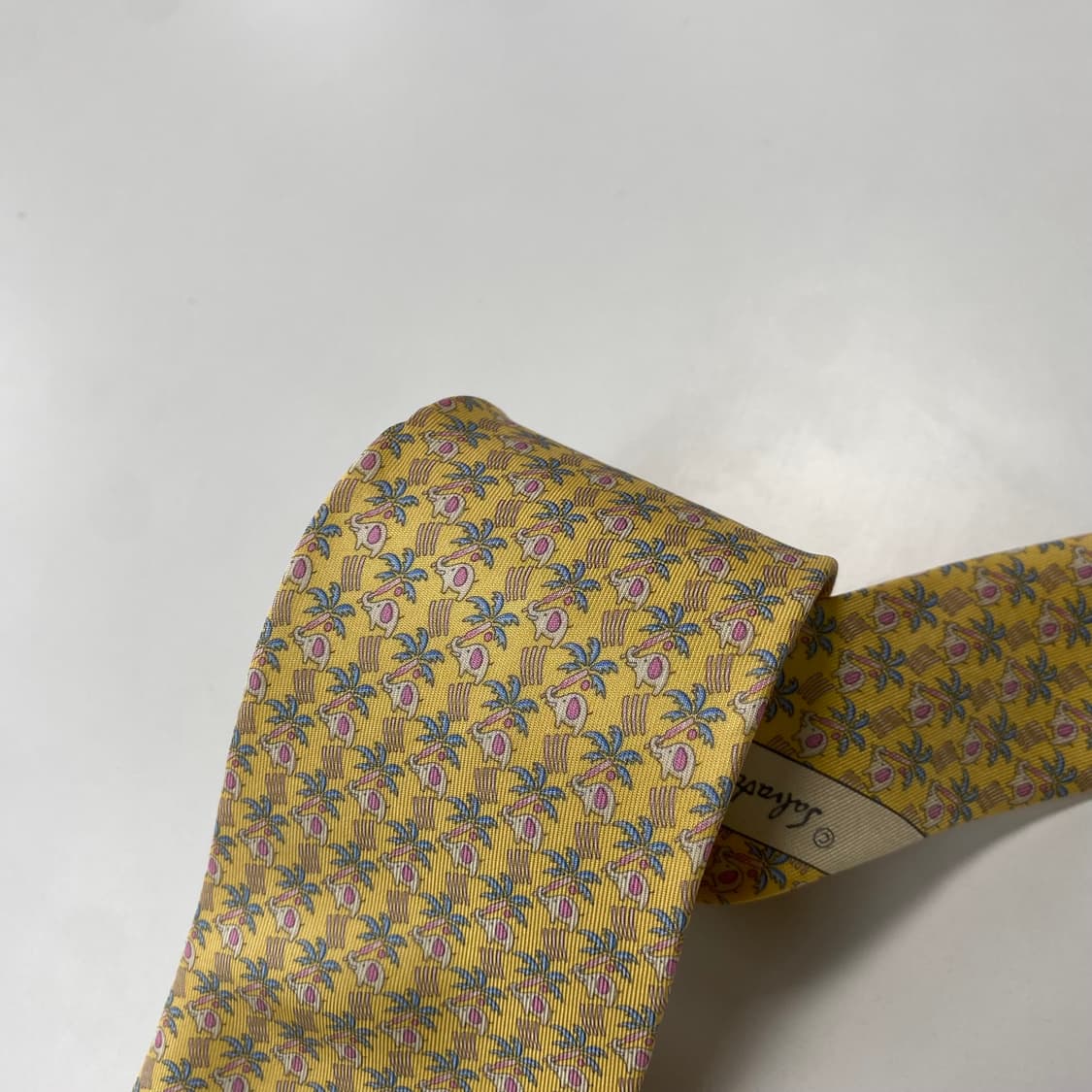 최상급 페레가모(Ferragamo) 명품 정품 넥타이 8.6cm 상품이미지5