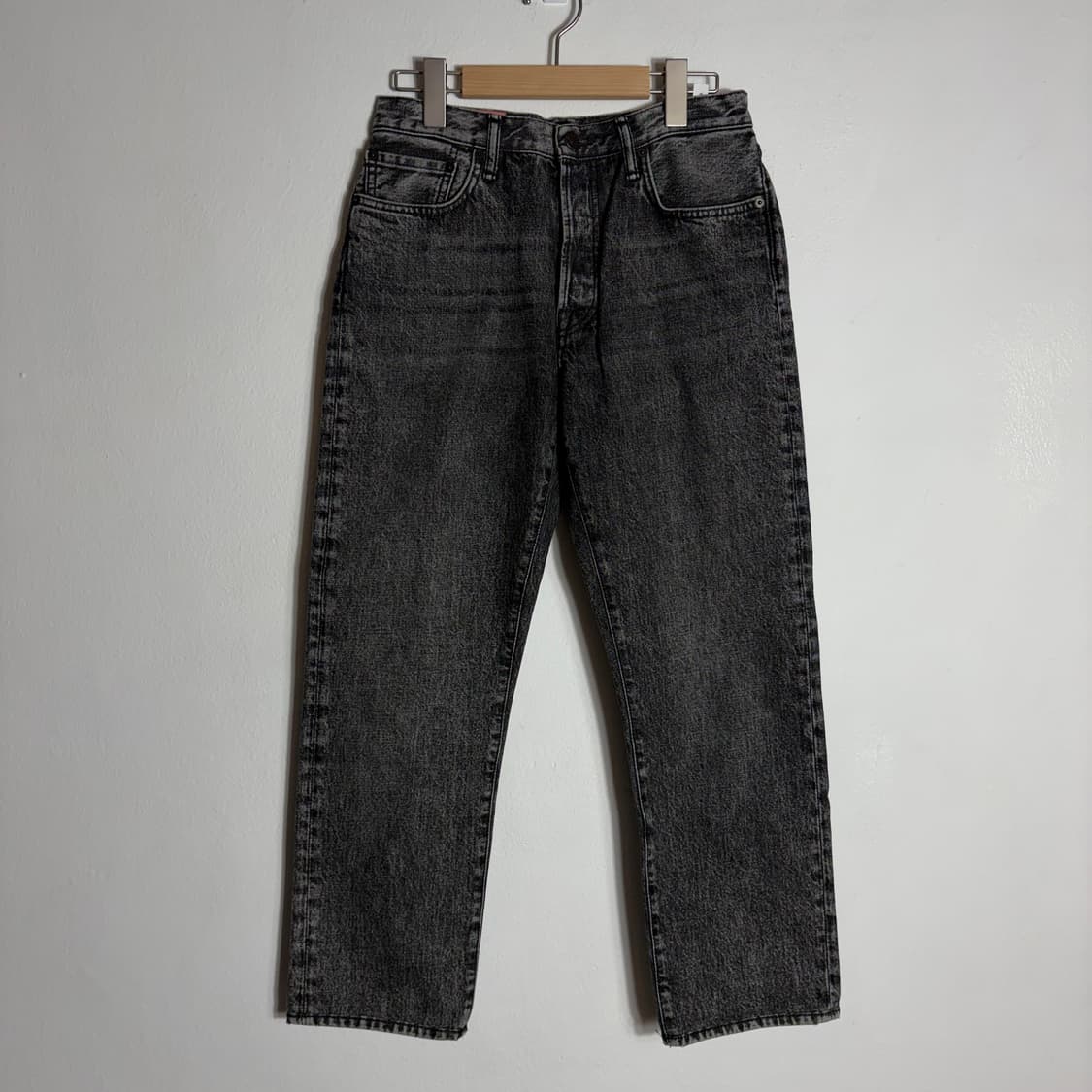 아크네스튜디오 블랙 워싱 데님 팬츠(28) 상품이미지1