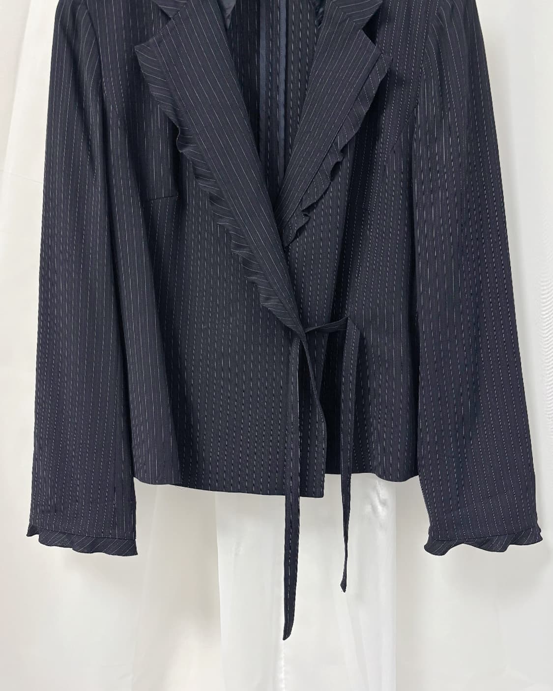 ixi pinstripe frill detail wrap jacket 상품이미지8