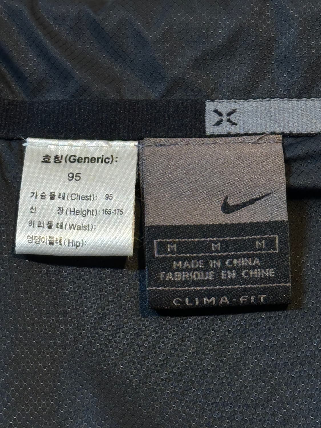 00's 나이키 올드스쿨 스우시 바람막이 자켓 블랙 상품이미지5