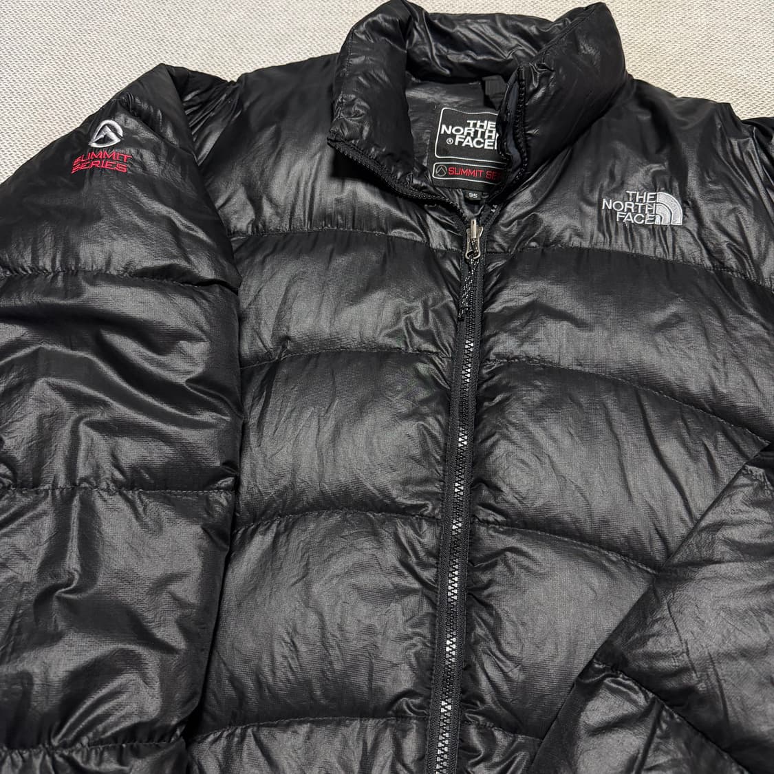 노스페이스 써밋시리즈 경량패딩 상품이미지3