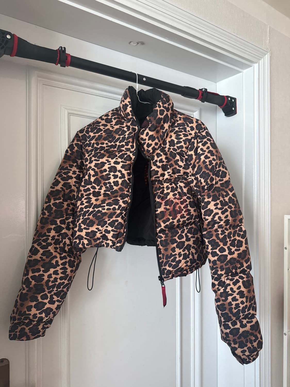 toh 티오에이치 레오파드 숏패딩 점퍼 상품이미지1