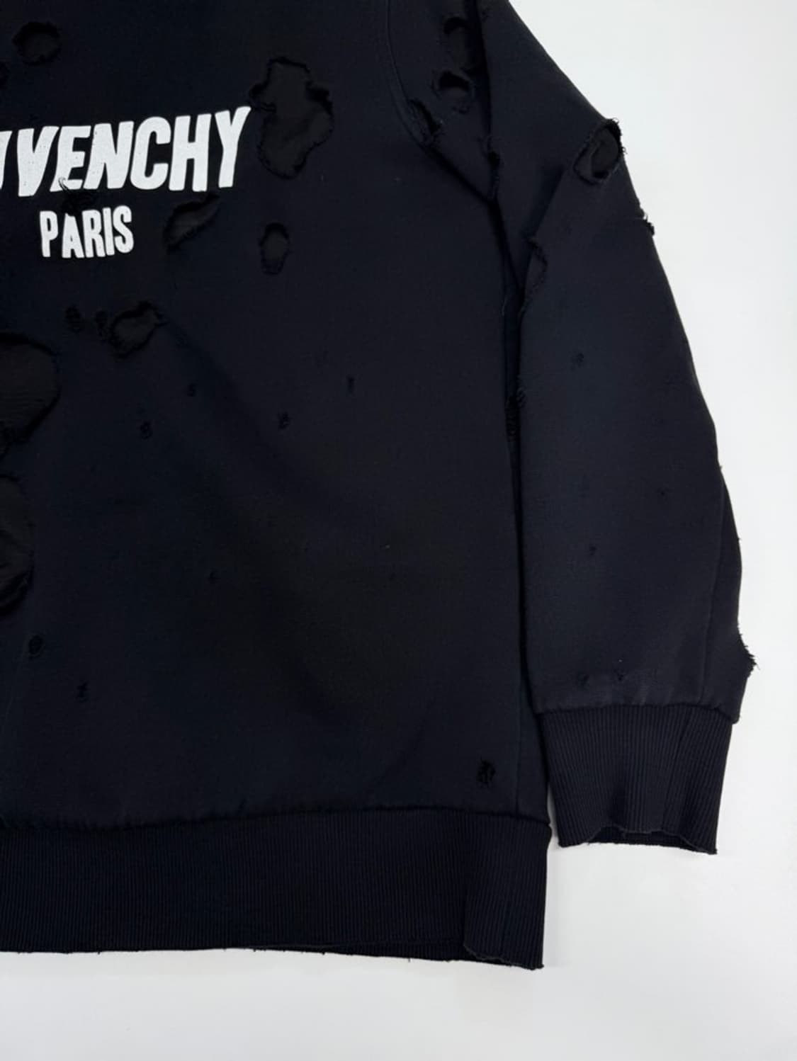 GIVENCHY 상품이미지4