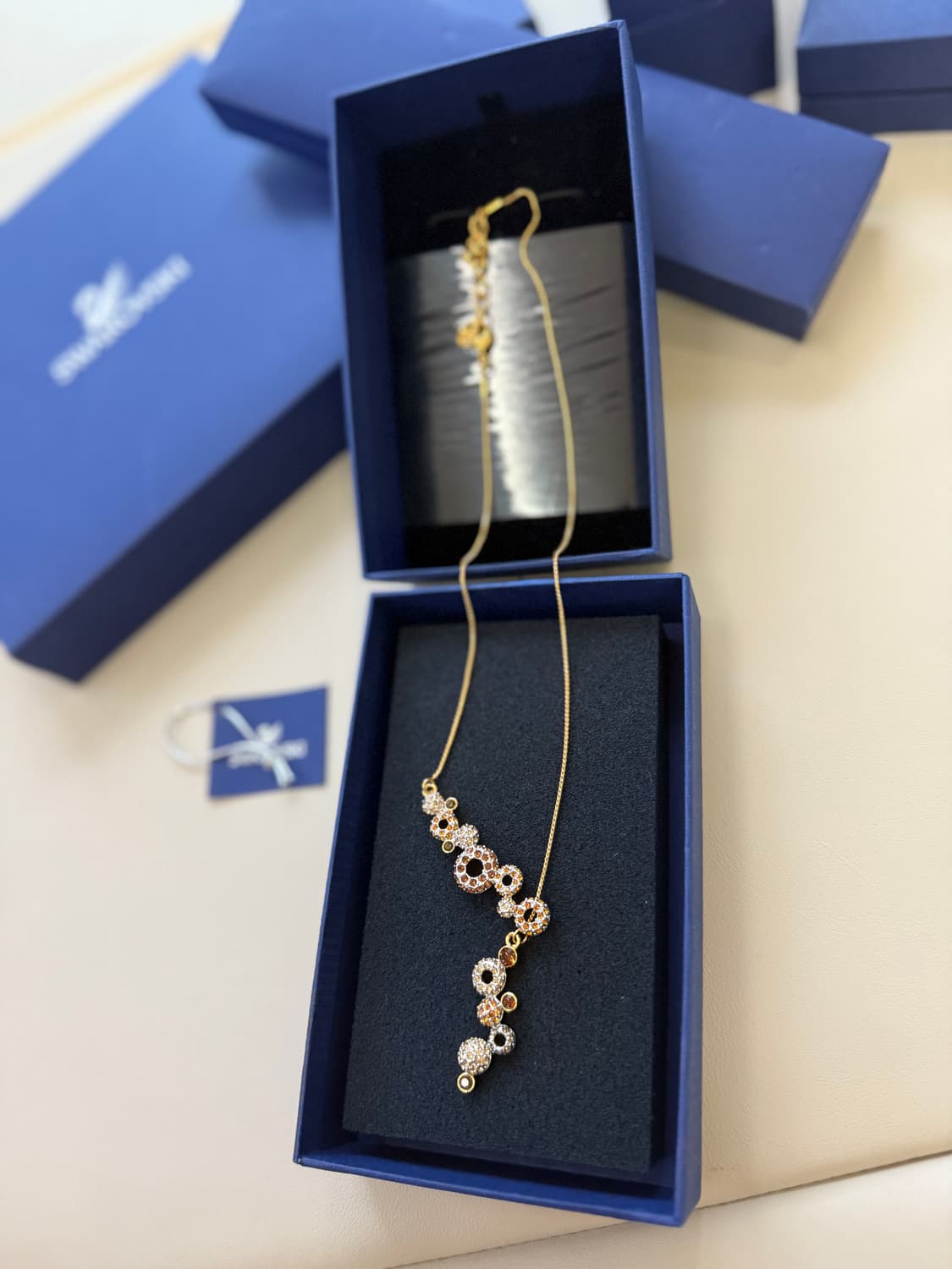 새상품.정가29) 스와로브스키 크리스털 플로럴 드롭 네크리스 목걸이 금  상품이미지1