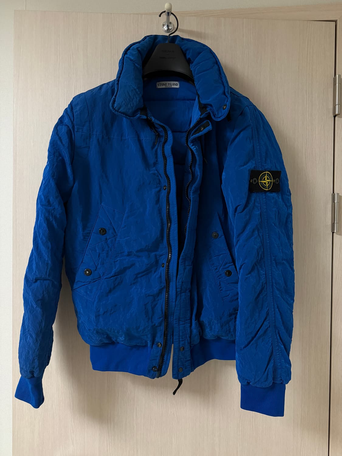 스톤 아일랜드 NylonSheenGarment-Dyed Down 자켓 상품이미지1