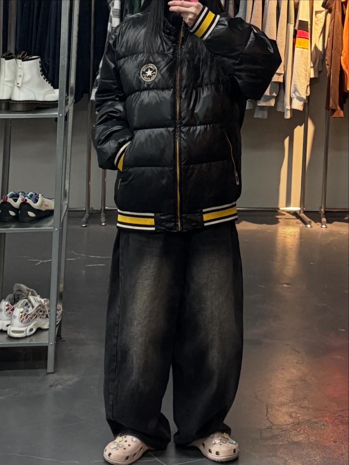 컨버스 덕다운 유광 블랙패딩 A3351 상품이미지1