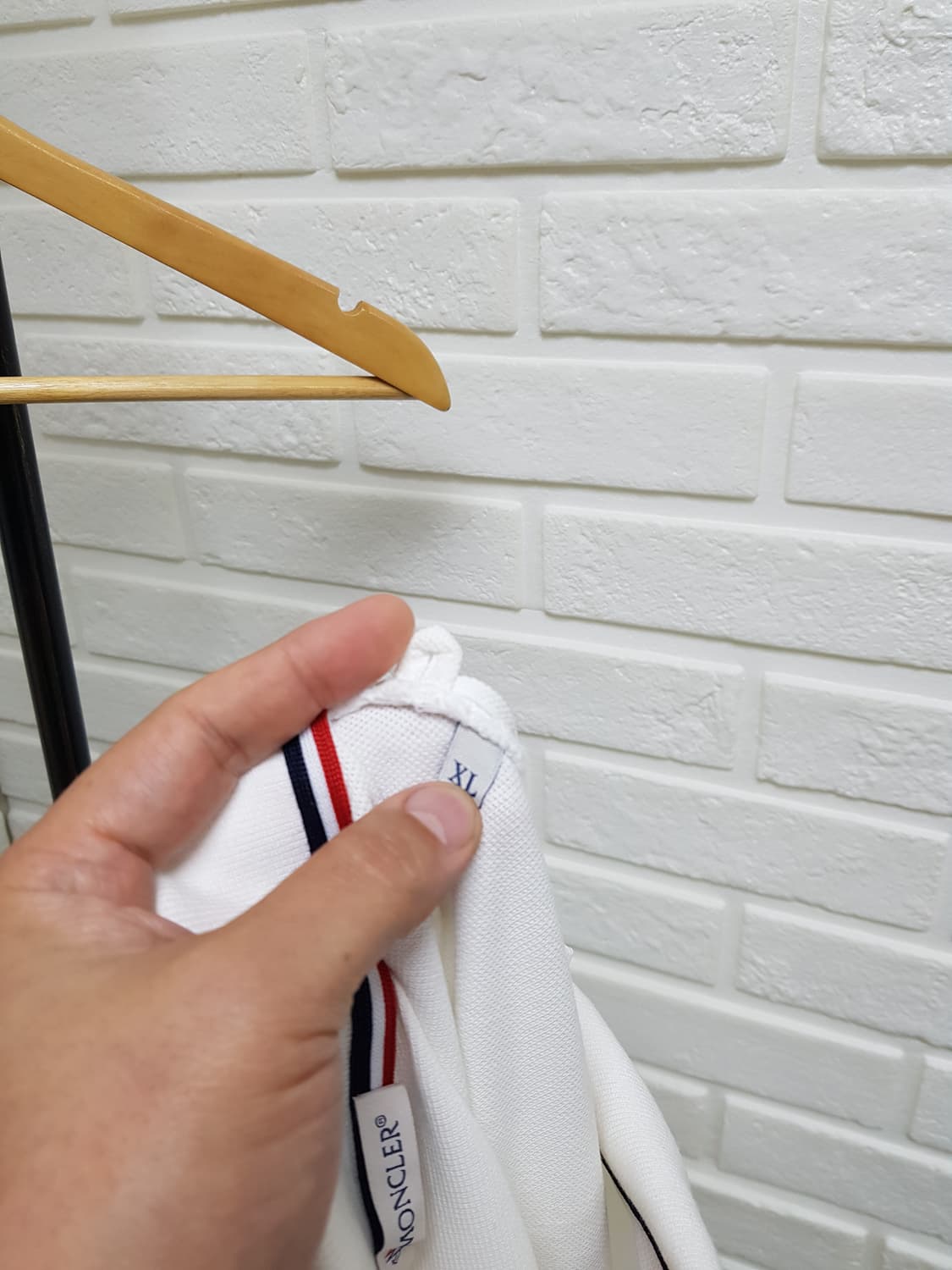 [21ss/xl] 몽클레어 폴로 반팔티 화이트 상품이미지6