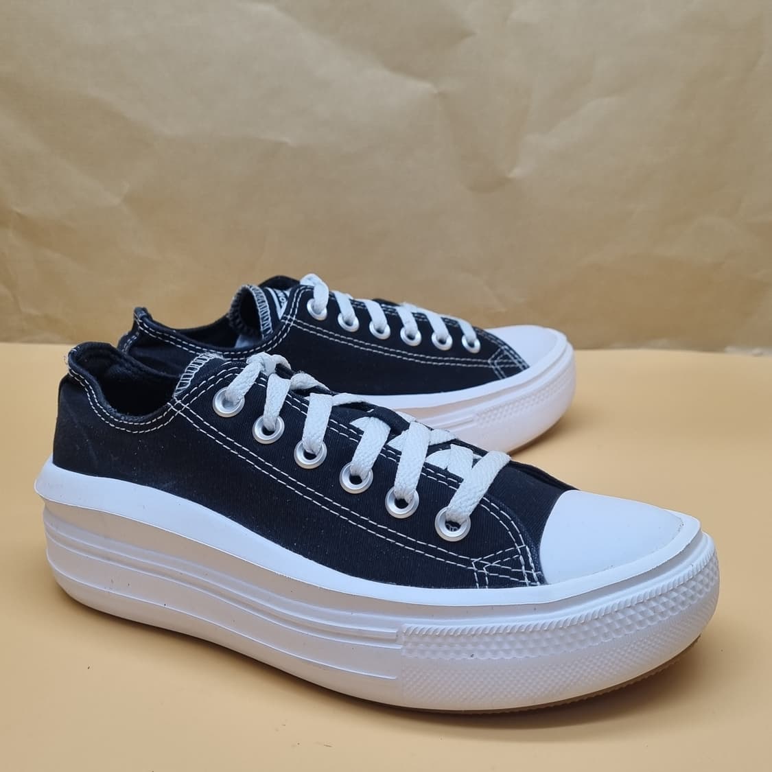 컨버스 올스타 무브 블랙 스니커즈245 상품이미지1