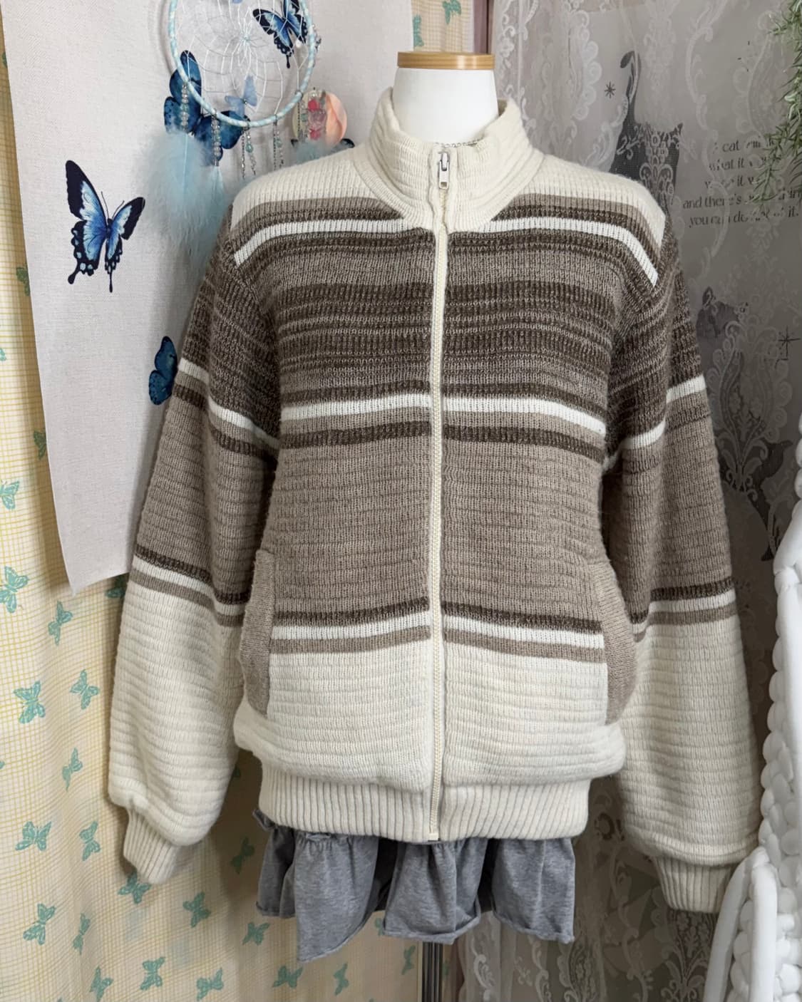 아이보리 & 브라운 뽀글이 니트 집업 자켓 상품이미지4