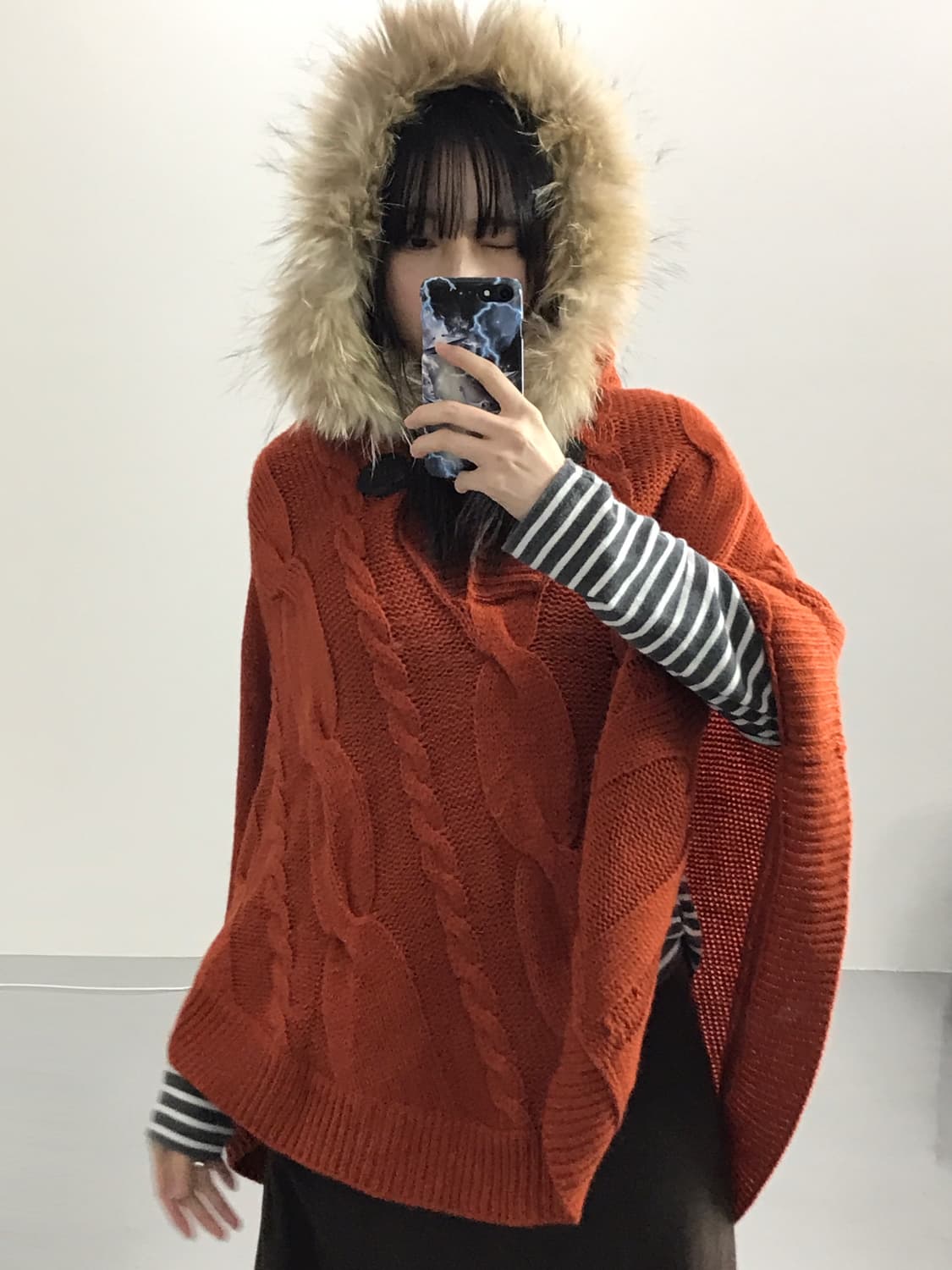 Any Fam Hooded Fur Cape 상품이미지1
