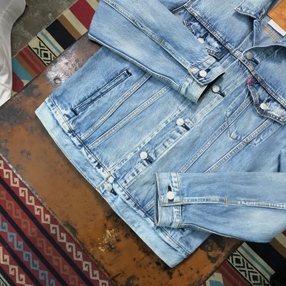 리바이스 빅E 연중청 워시드 데님 트러커자켓 남성 102 여성 루즈핏 상품이미지3