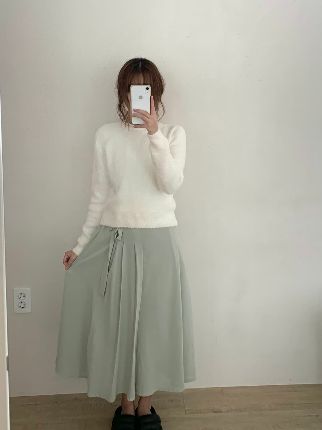 mixxo 미쏘 화이트 앙고라 니트 상품이미지2