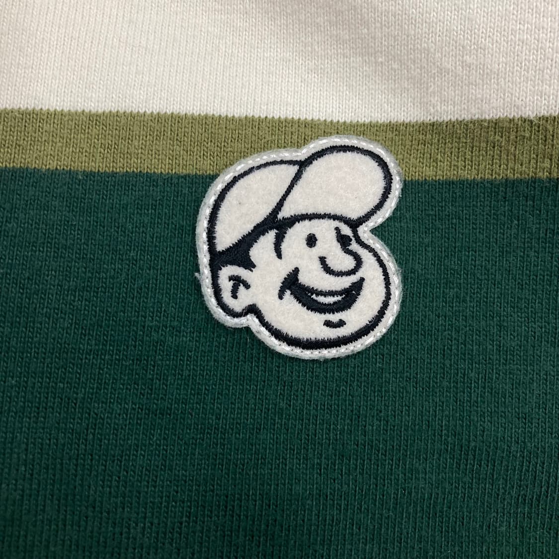 이벳필드 믹스 컬러 단가라 패턴 스몰 로고 카라 롱 슬리브 상품이미지2