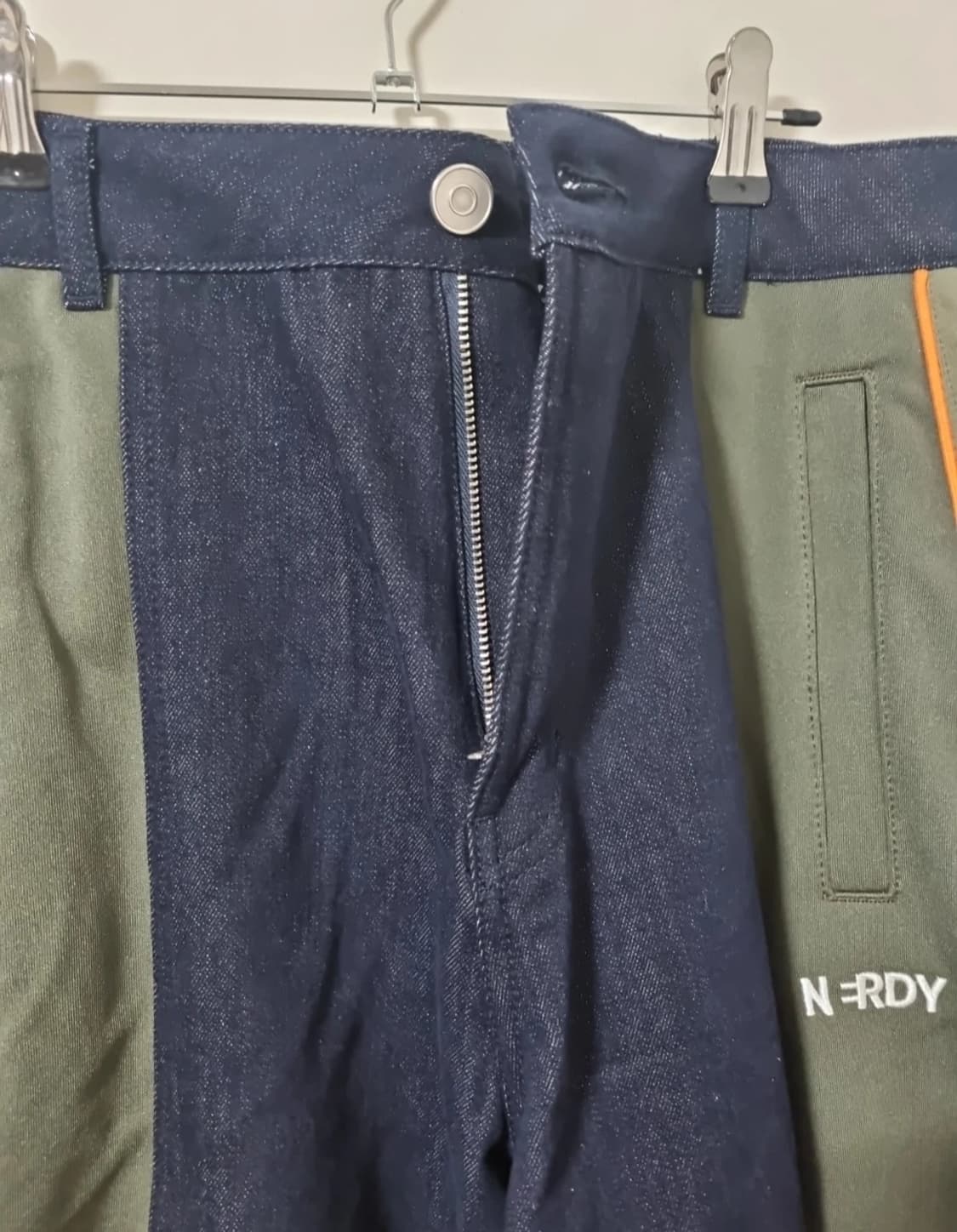 NERDY 널디 유니 데님 믹스 트랙 팬츠 L 카키 (무신사) 상품이미지3